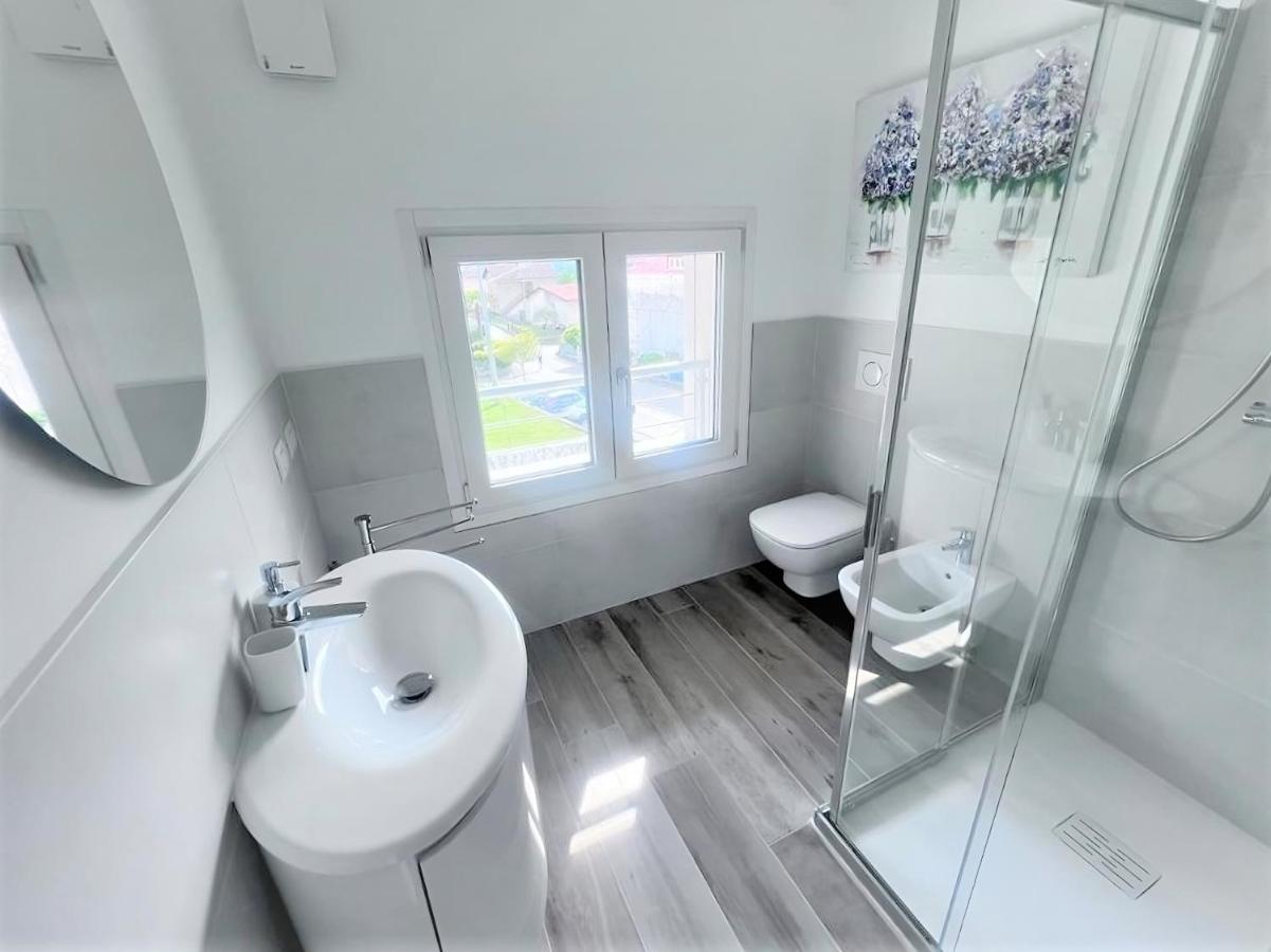 Villa Claudia With Private Pool 콜리코 외부 사진
