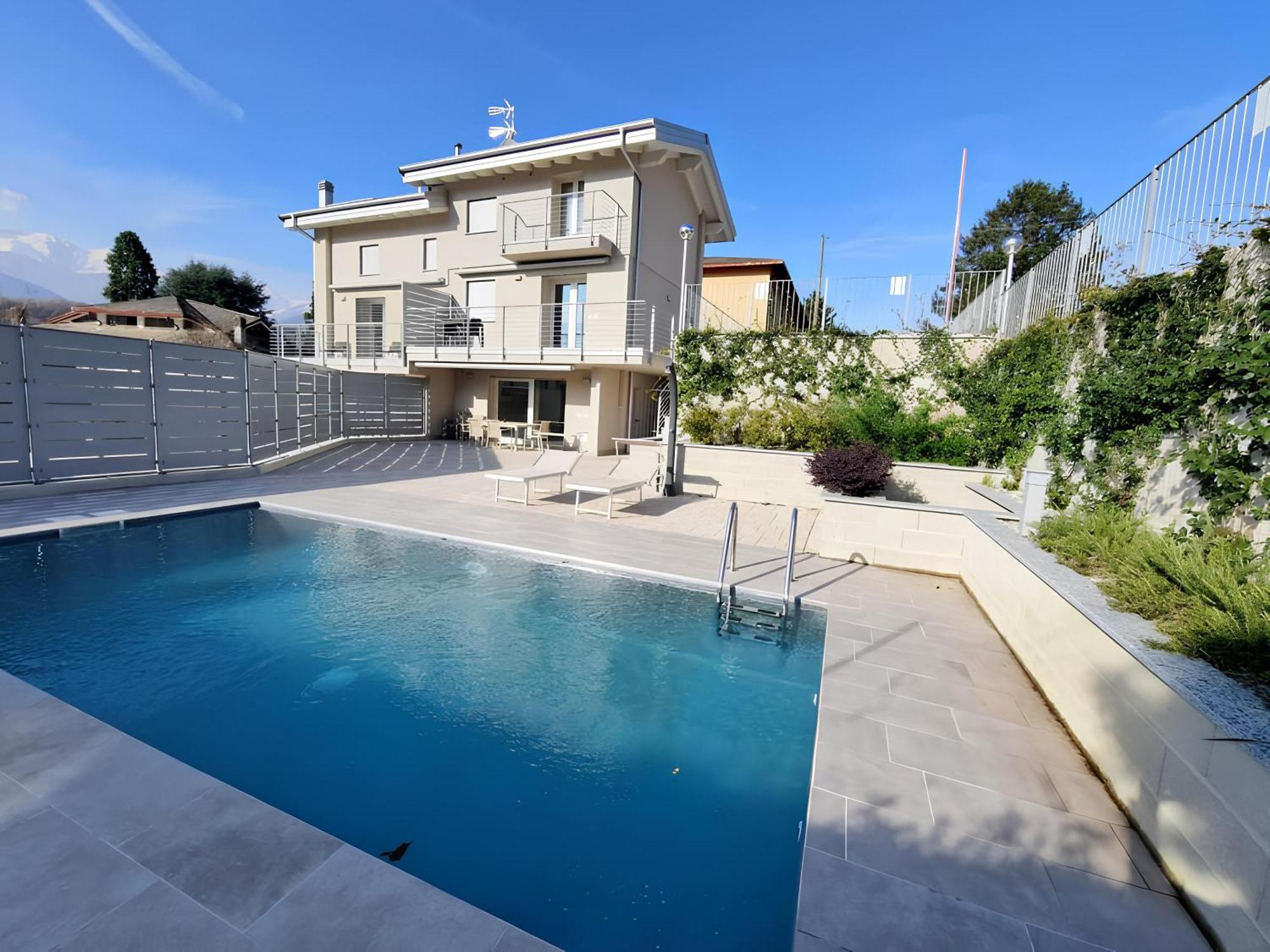 Villa Claudia With Private Pool 콜리코 외부 사진